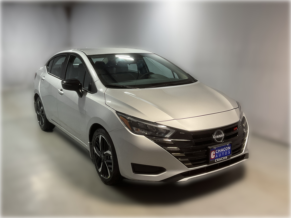 2025 Nissan Versa SR